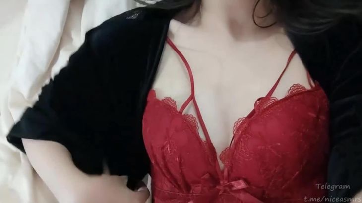 左颜玉ASMR在线播放视频:助眠减压哄睡体验