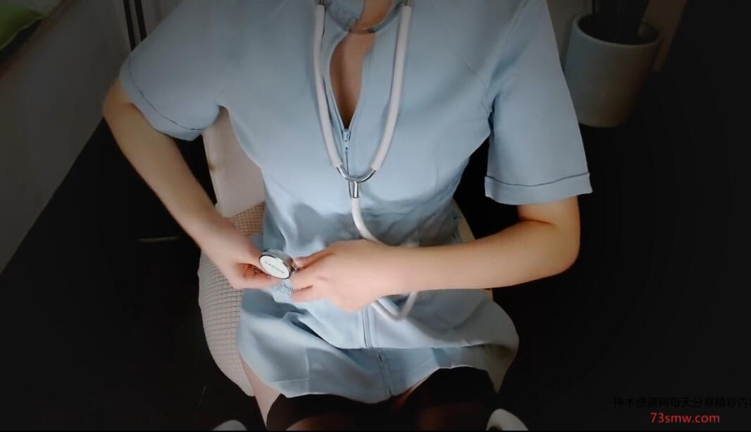 一酱33 第一次当护士小姐姐帮别人