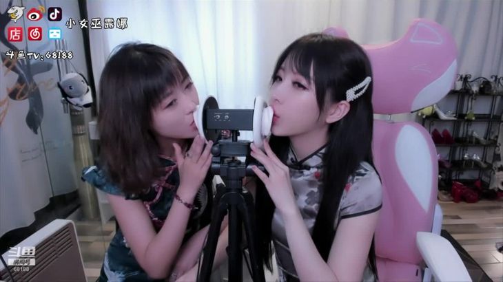 小女巫露娜ASMR视频在线播放：舔耳口腔音催眠放松