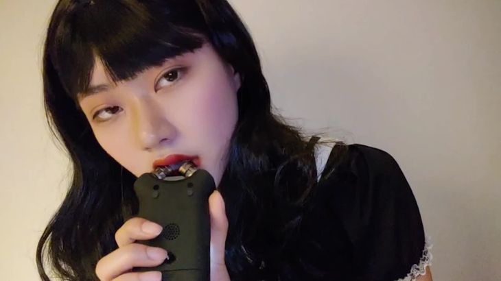 류최희 ASMR视频在线播放：韩国小姐姐手持麦口腔音助眠全集