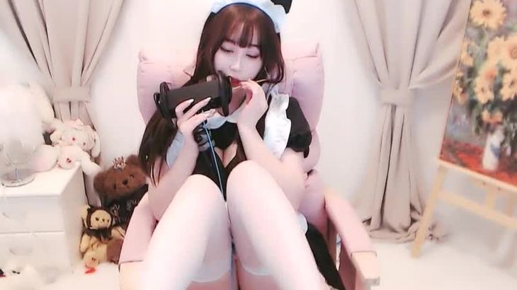 尤猫醒醒ASMR视频在线播放：耳语助眠与沉浸式放松体验