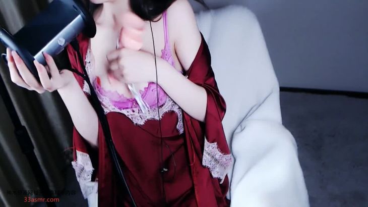暮久酱林暮奈儿ASMR视频在线播放:灰丝女神弹舌助眠与魔法书音效