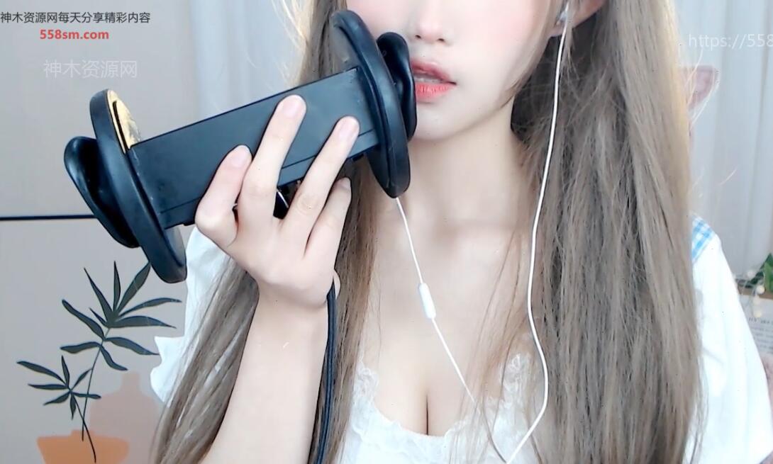 奶兮酱ASMR舔舔